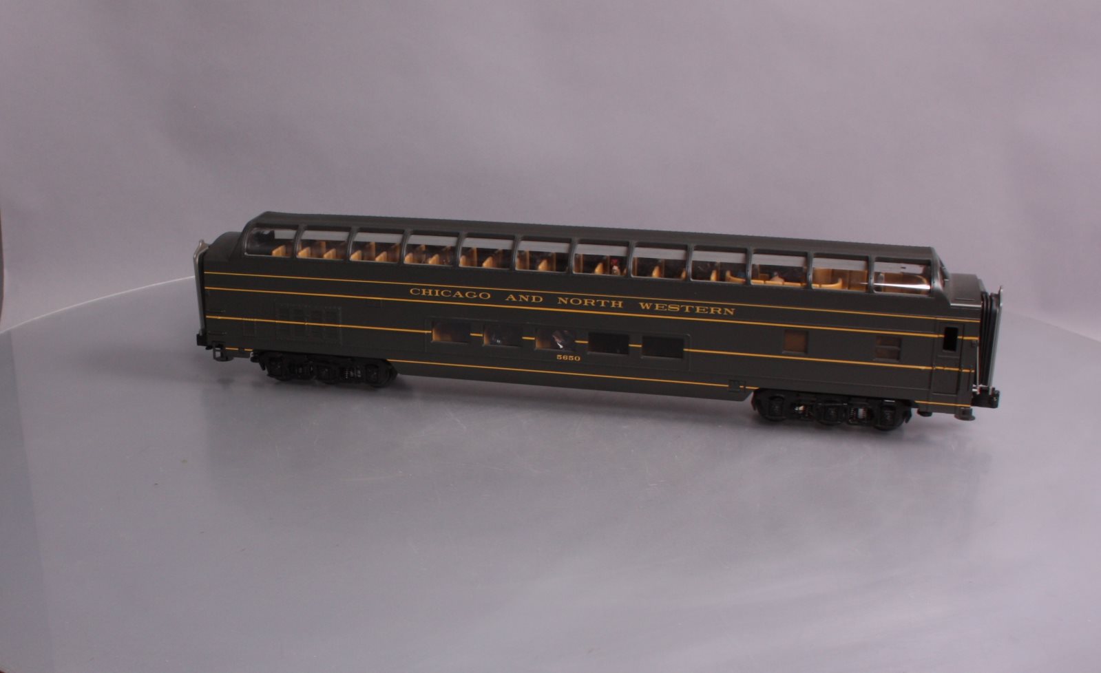 MTH 20-67129 Chicago Northwestern 70’ ABS Full Length Vista Dome Passenger Car