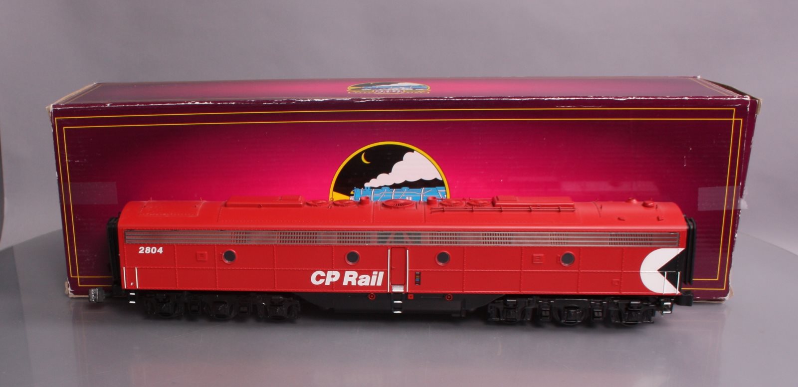 MTH 20-20050-3 CP Rail E-8 B-Unit Non-Powered Diesel Engine #2804
