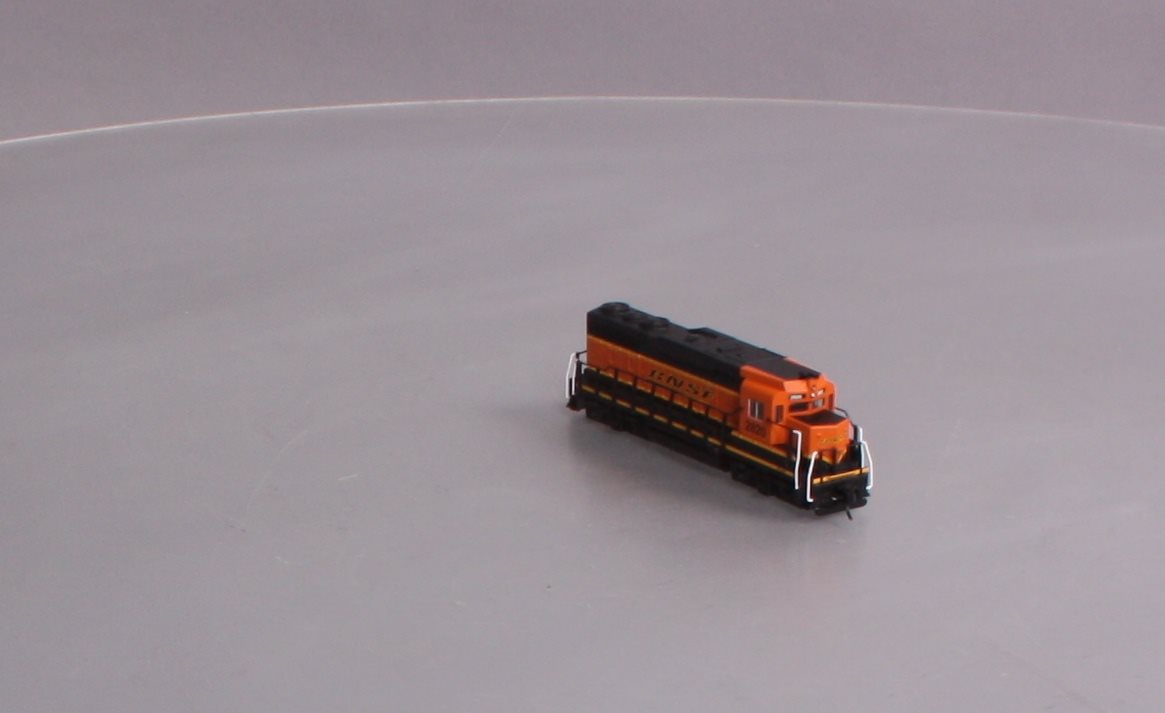 Atlas 40002434 N BNSF GP30 Diesel Locomotive #2820