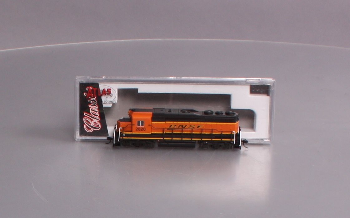 Atlas 40002434 N BNSF GP30 Diesel Locomotive #2820