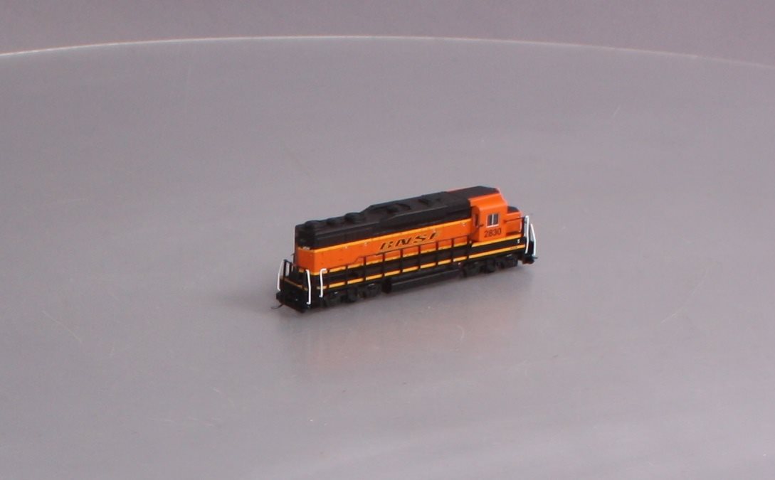 Atlas 40002436 N Scale BNSF GP30 Diesel Locomotive #2830