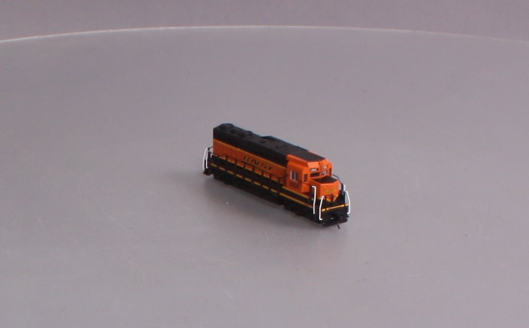 Atlas 40002436 N Scale BNSF GP30 Diesel Locomotive #2830
