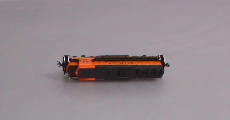 Atlas 40002436 N Scale BNSF GP30 Diesel Locomotive #2830