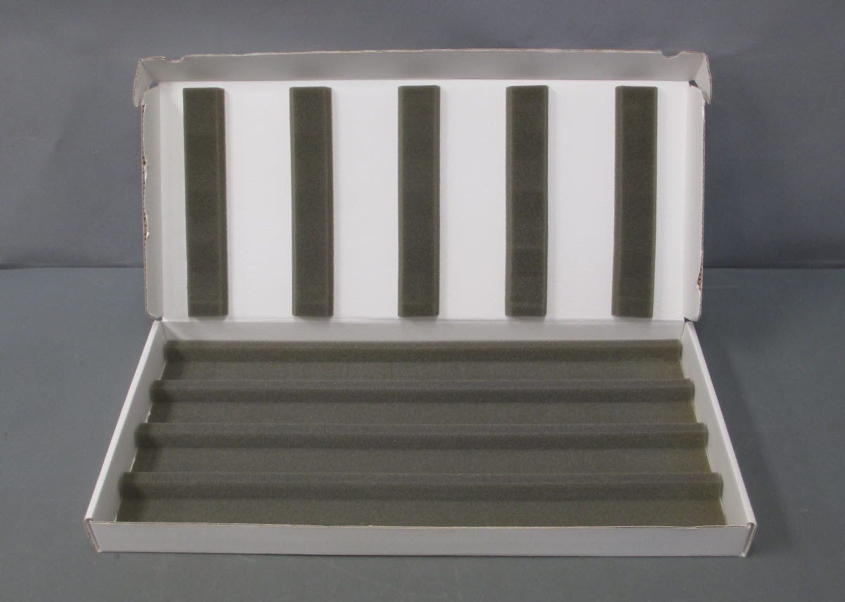 Axian HO Scale Model Railroad Padded Storage Car Case