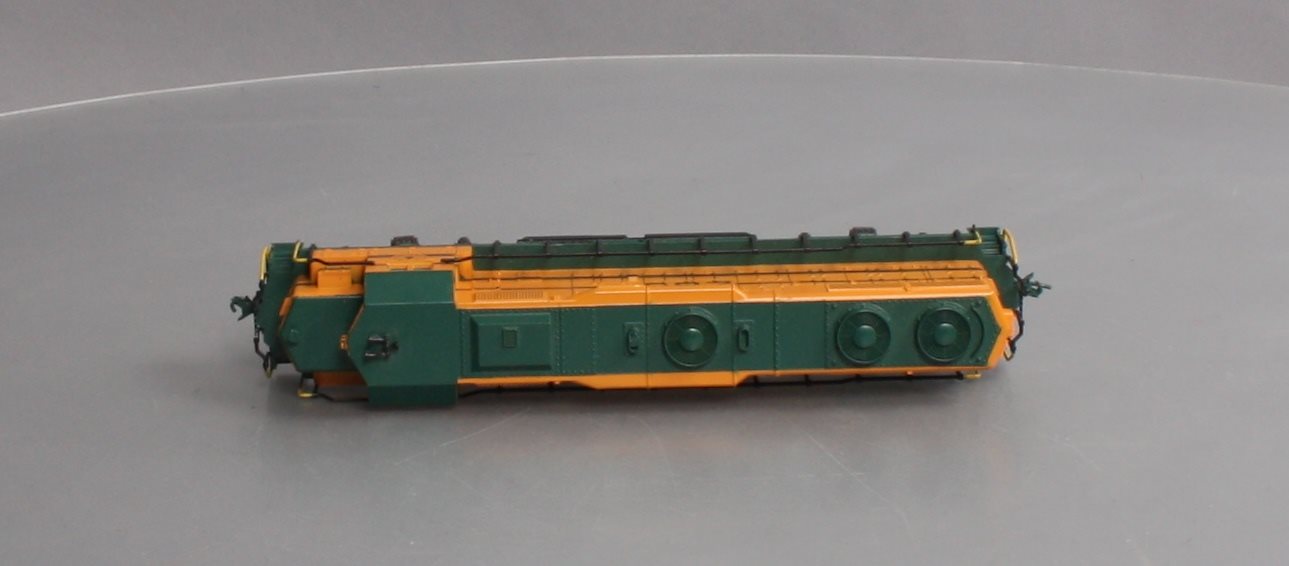 Atlas 48921 N Scale MEC GP38 #260