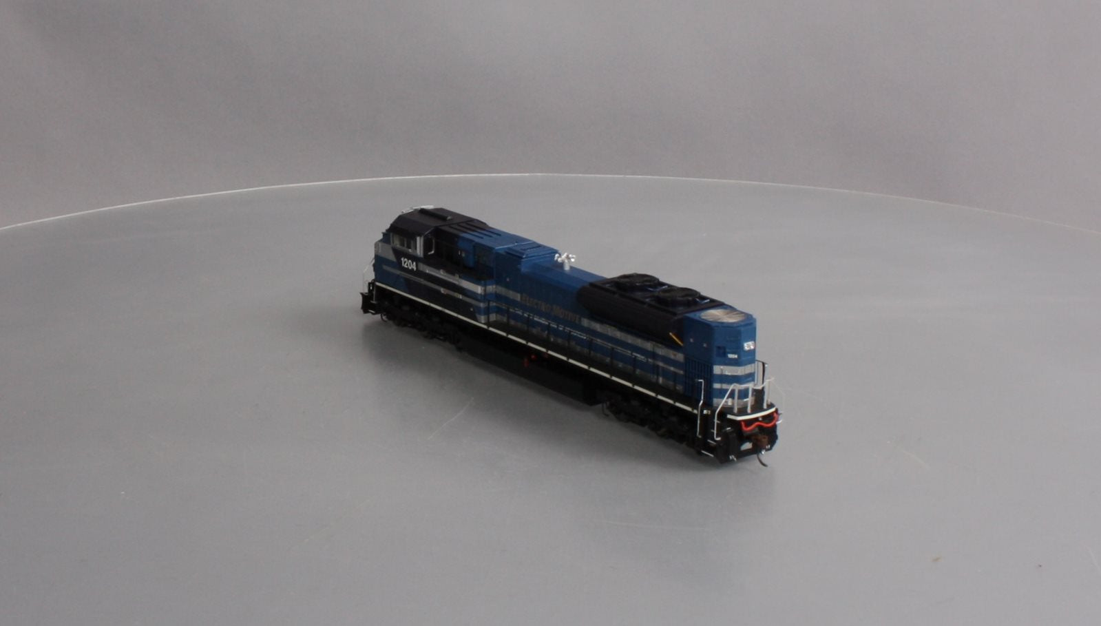 Athearn G68817 HO EMD SD70ACe with DCC & Sound Blue #1204
