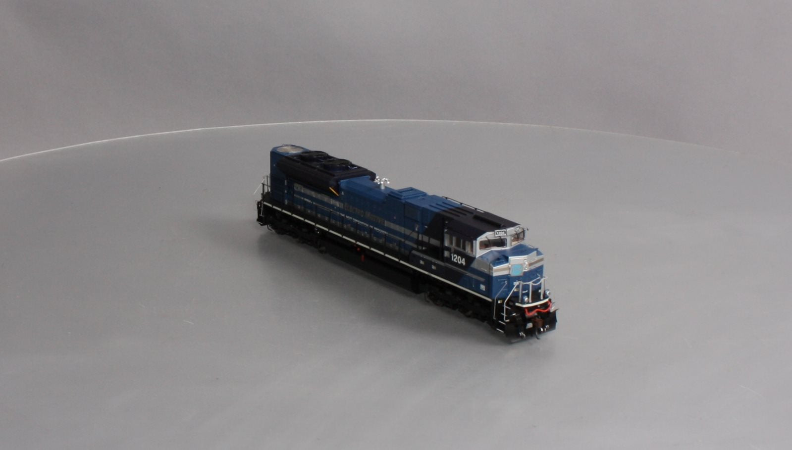 Athearn G68817 HO EMD SD70ACe with DCC & Sound Blue #1204