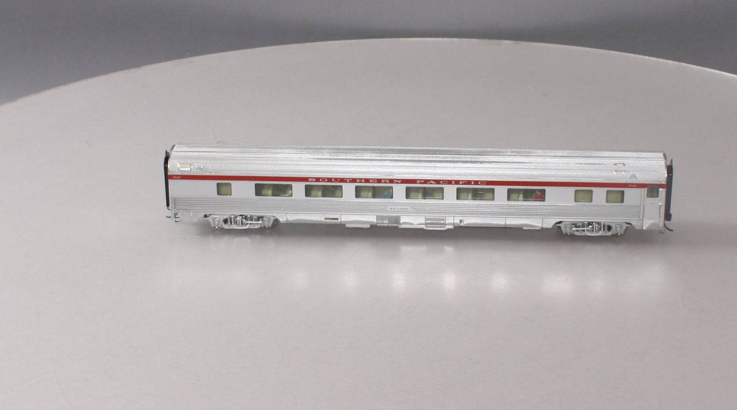 Walthers 932-15108 Southern Pacific Budd 46-Seat Coach