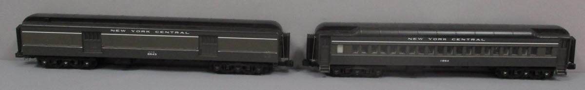 MTH 20-44014 NYC 2 Car 70 Madison Baggage Coach