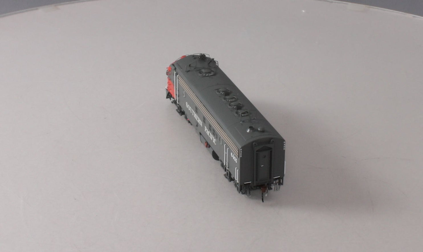 Athearn G22688 HO Southern Pacific EMD FP7A Diesel Loco w/DCC & Sound #6455