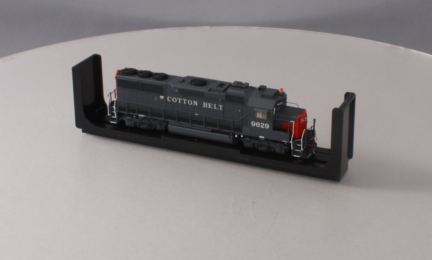 Fox Valley Models 20302-S HO Cotton Belt SSW EMD GP60 with Sound #9629