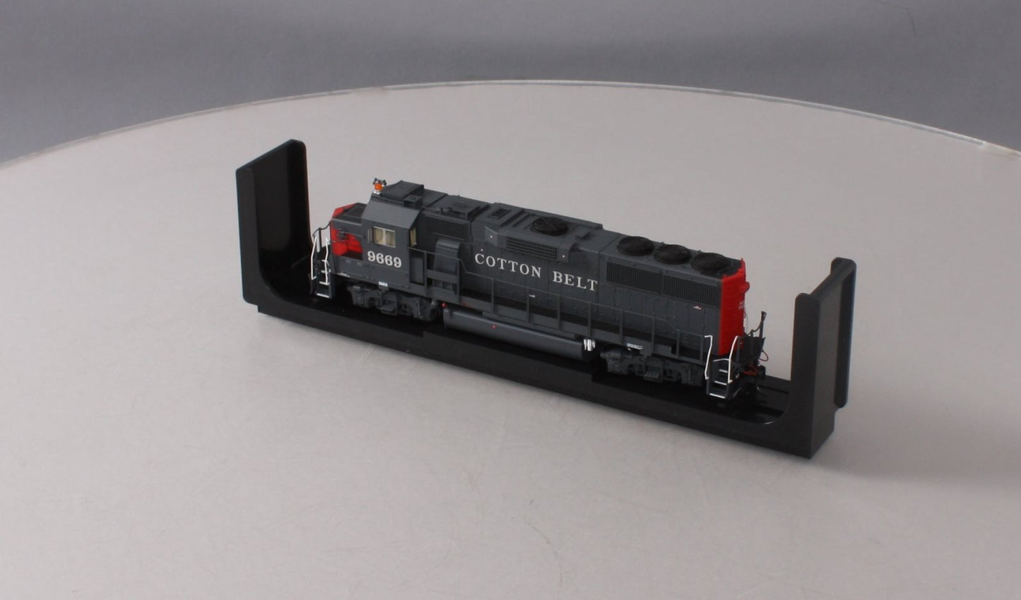 Fox Valley Models 20352-S HO Cotton Belt GP60 Diesel Loco ESU LokSound #9669
