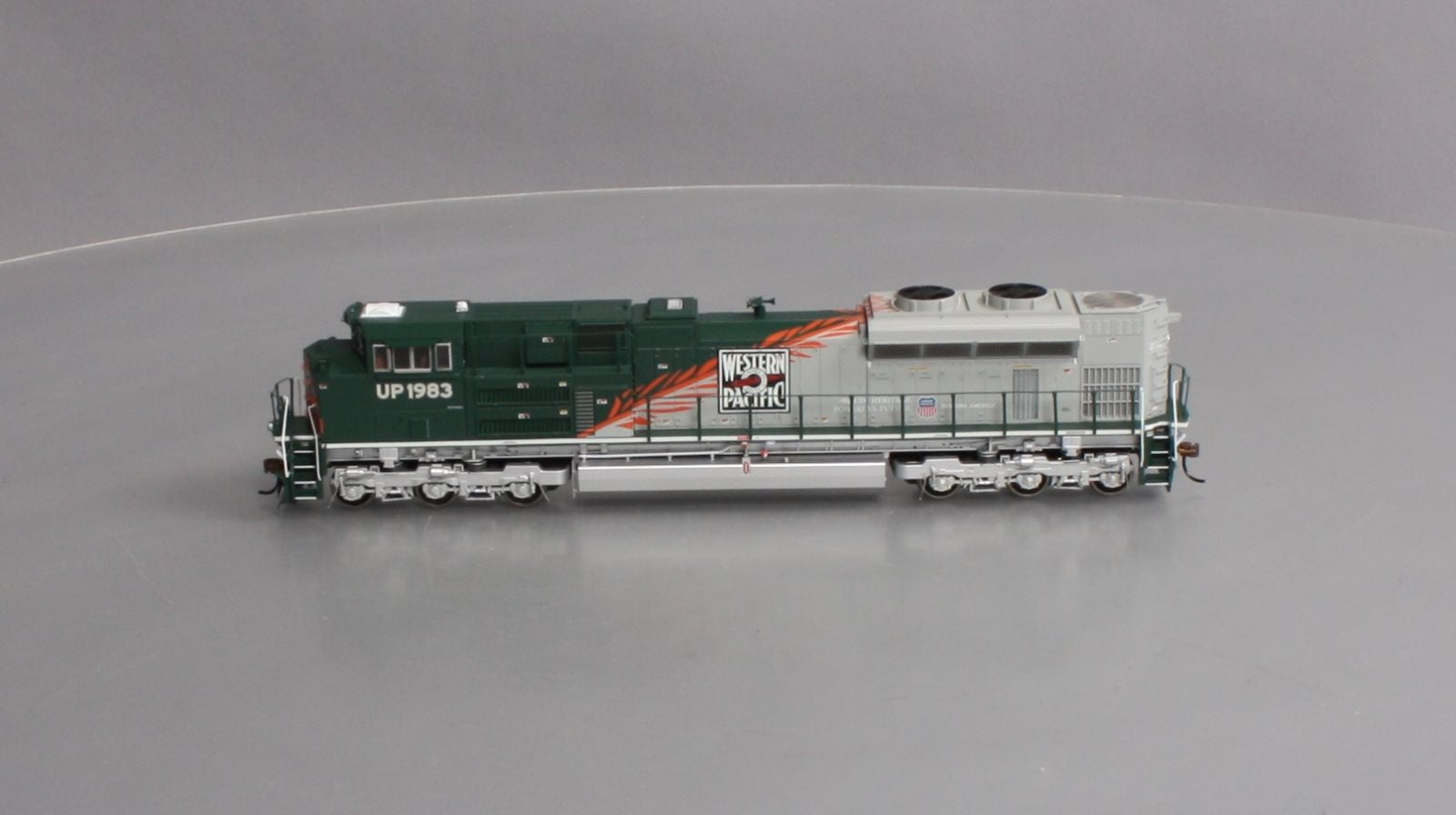 Athearn G68624 HO Union Pacific WPH SD70ACe Diesel Locomotive #1983 w/DCC