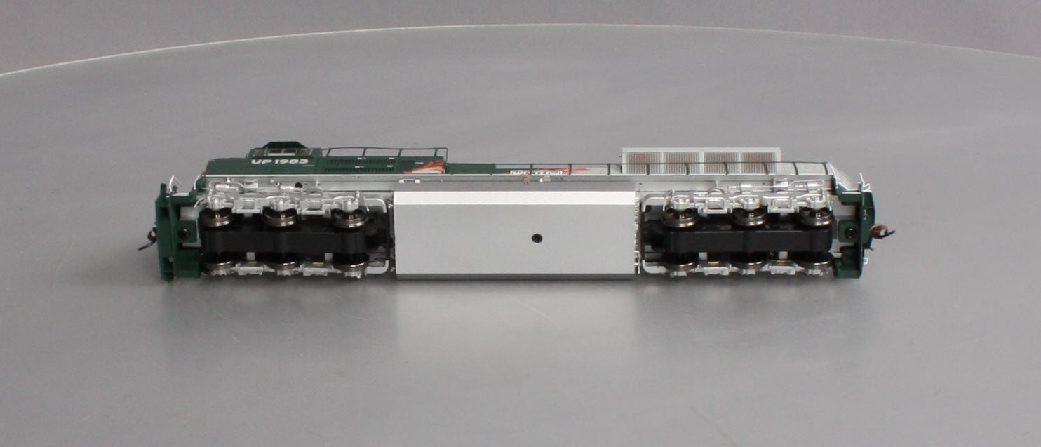 Athearn G68624 HO Union Pacific WPH SD70ACe Diesel Locomotive #1983 w/DCC