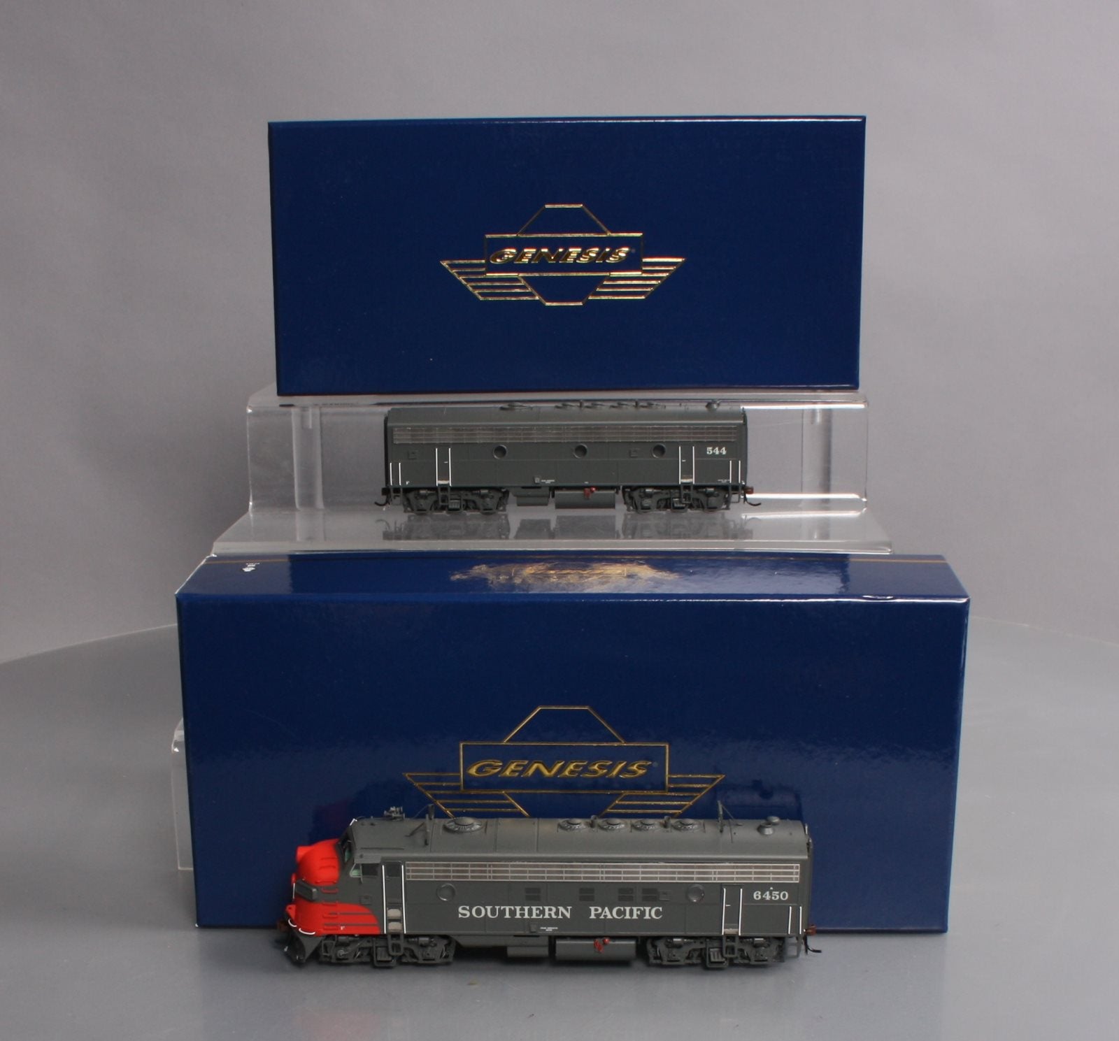 Athearn G22689 HO Southern Pacific FP7A/F7B Diesel Set w/DCC & Snd #6450A/#544B