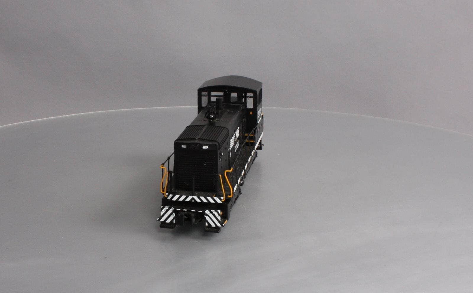 MTH 30-20068-1 Norfolk Southern SW1500 Switcher Diesel Engine w/PS