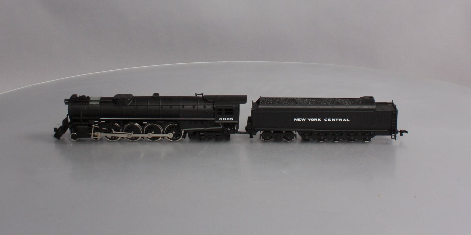 Bachmann 11305 HO New York Central 4-8-4 Steam Locomotive #6005