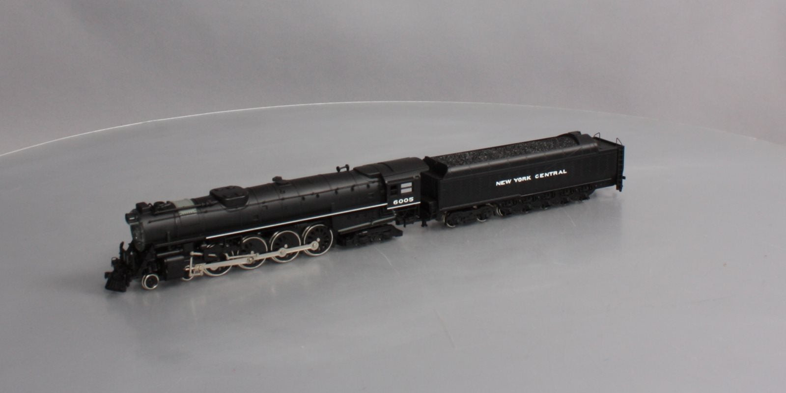 Bachmann 11305 HO New York Central 4-8-4 Steam Locomotive #6005