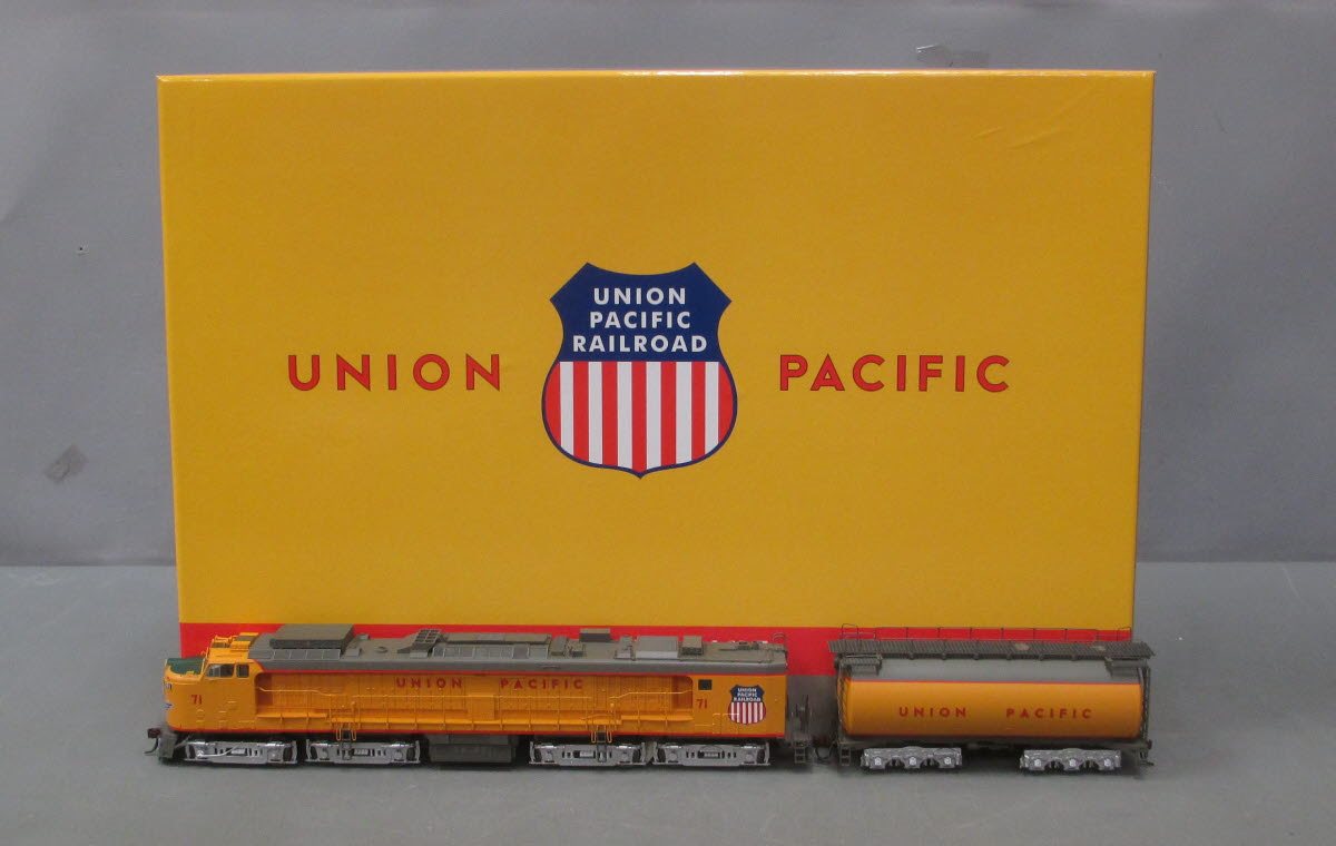 Athearn 88668 HO Scale Union Pacific Veranda Turbine w/Tender #71