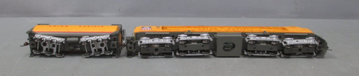 Athearn 88668 HO Scale Union Pacific Veranda Turbine w/Tender #71