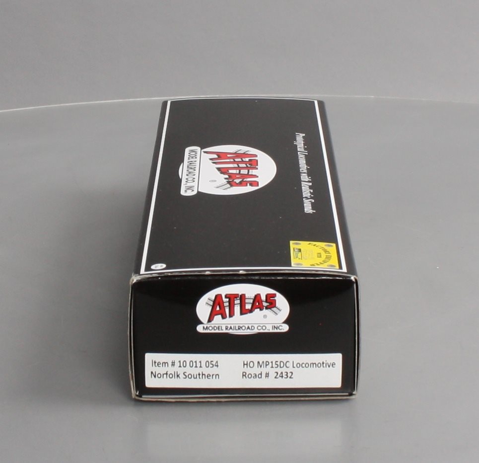 Atlas 10011054 HO Scale NS EMD MP15DC Diesel Locomotive #2432 wSound & DCC