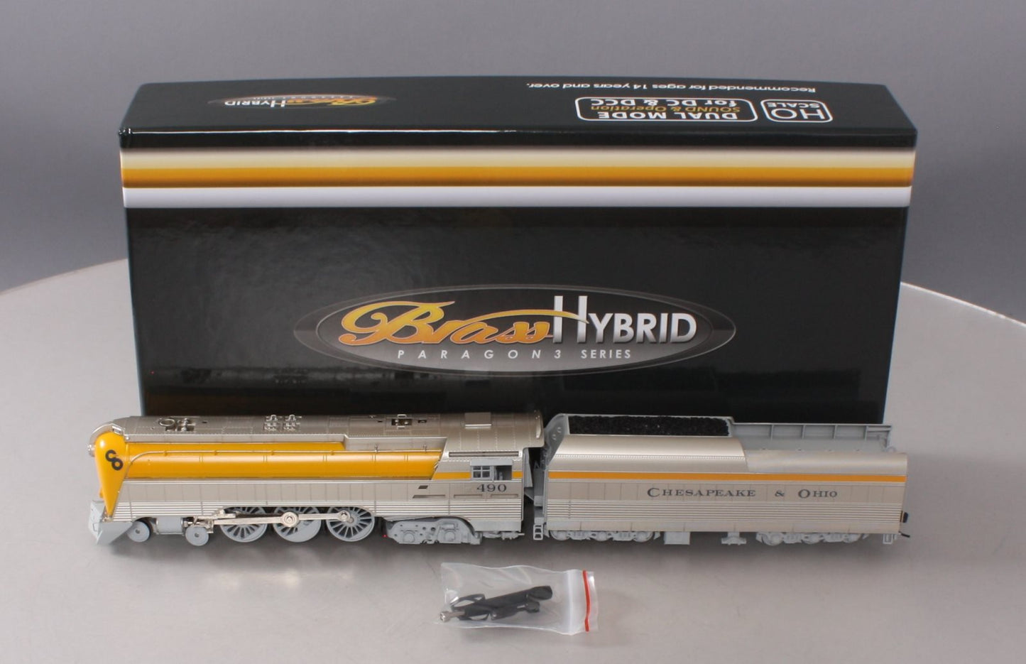 Broadway Limited 4554 HO C&O L-1 4-6-4 Hudson Steam Locomotive & Tender #490