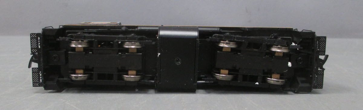 Athearn 95808 HO Chicago Burlington & Quincy SW1000 Diesel Locomotive #9313