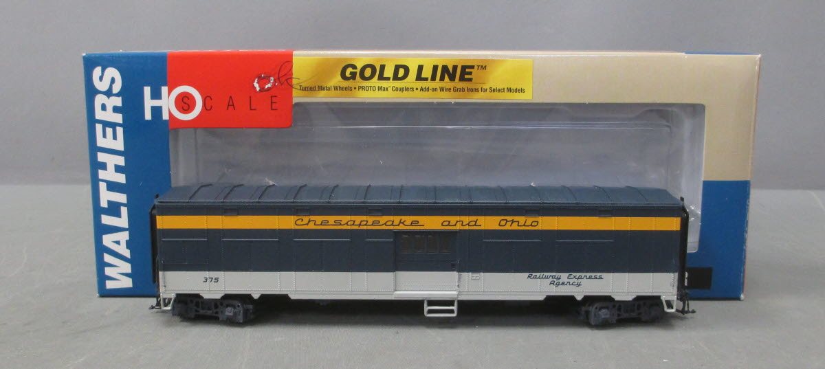 Walthers 4167 Express Troop Car - C & O