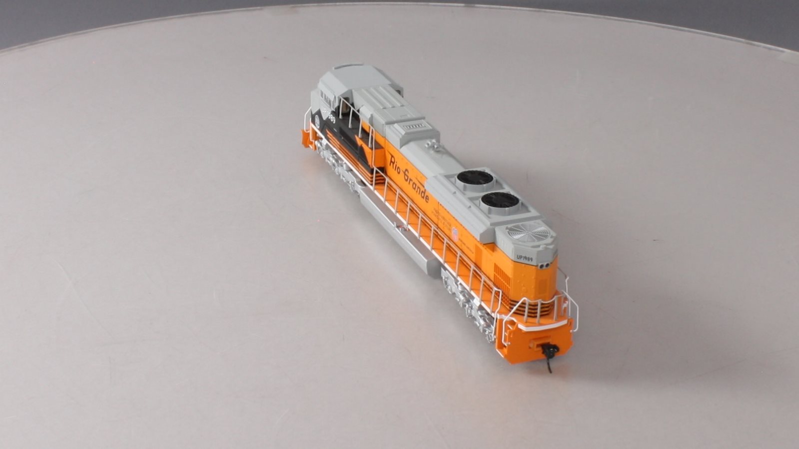 Walthers 910-19822 HO Union Pacific EMD SD70ACe w/DCC/Sound #1989