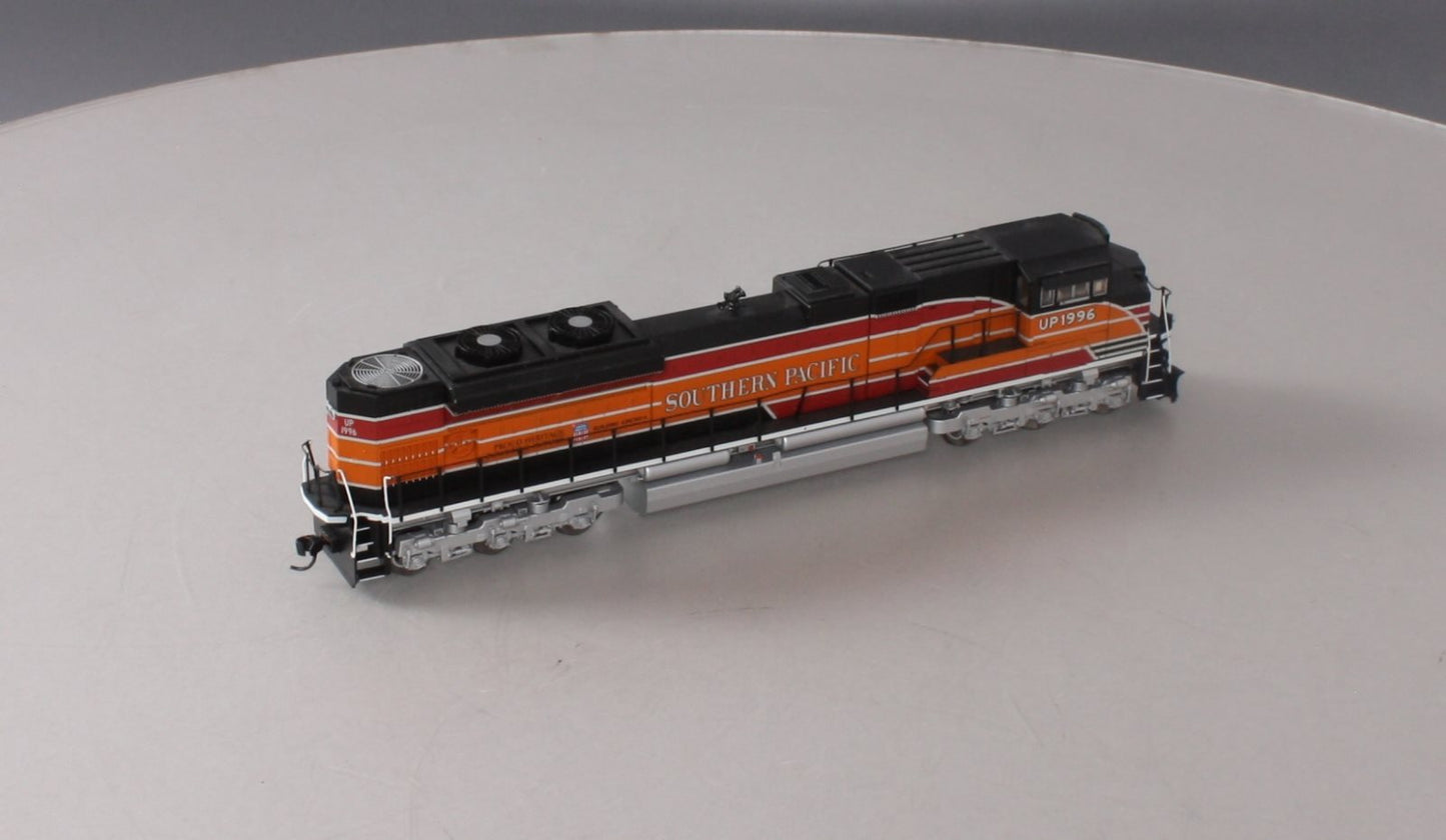 Walthers 910-9823 HO UP EMD SD70ACe Diesel Locomotive - Standard DC #1996