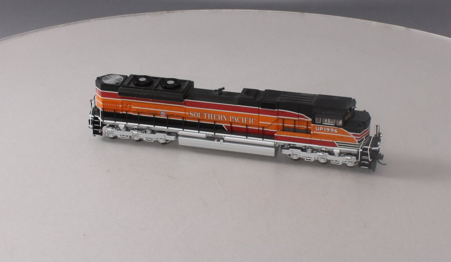 Walthers 910-9823 HO UP EMD SD70ACe Diesel Locomotive - Standard DC #1996