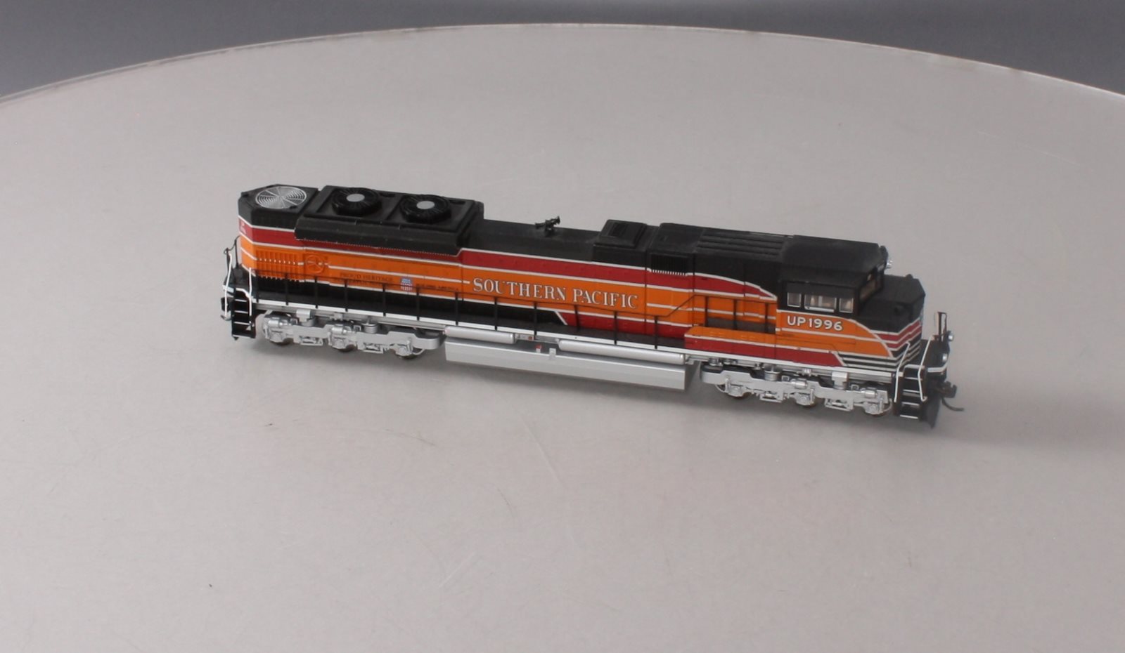 Walthers 910-9823 HO UP EMD SD70ACe Diesel Locomotive - Standard DC #1996