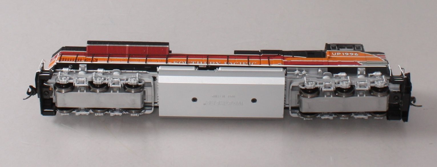 Walthers 910-9823 HO UP EMD SD70ACe Diesel Locomotive - Standard DC #1996