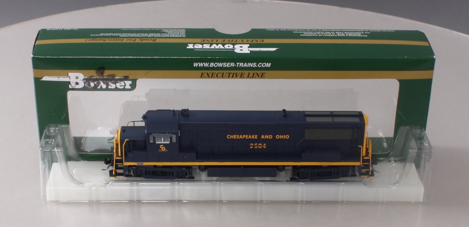 Bowser 23845 HO Chesapeake & Ohio GE U25B Standard DC Executive Line #2504