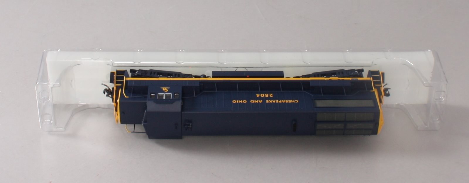 Bowser 23845 HO Chesapeake & Ohio GE U25B Standard DC Executive Line #2504