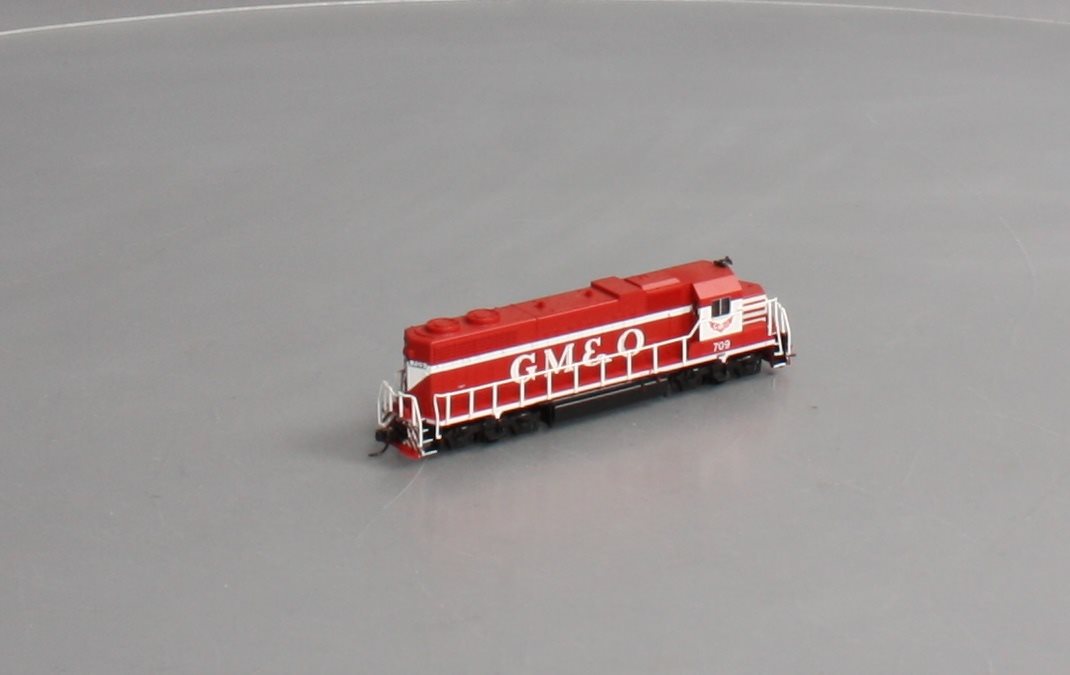 Atlas 49817 N Scale Gulf, Mobile & Ohio GP-38 Diesel Locomotive #709