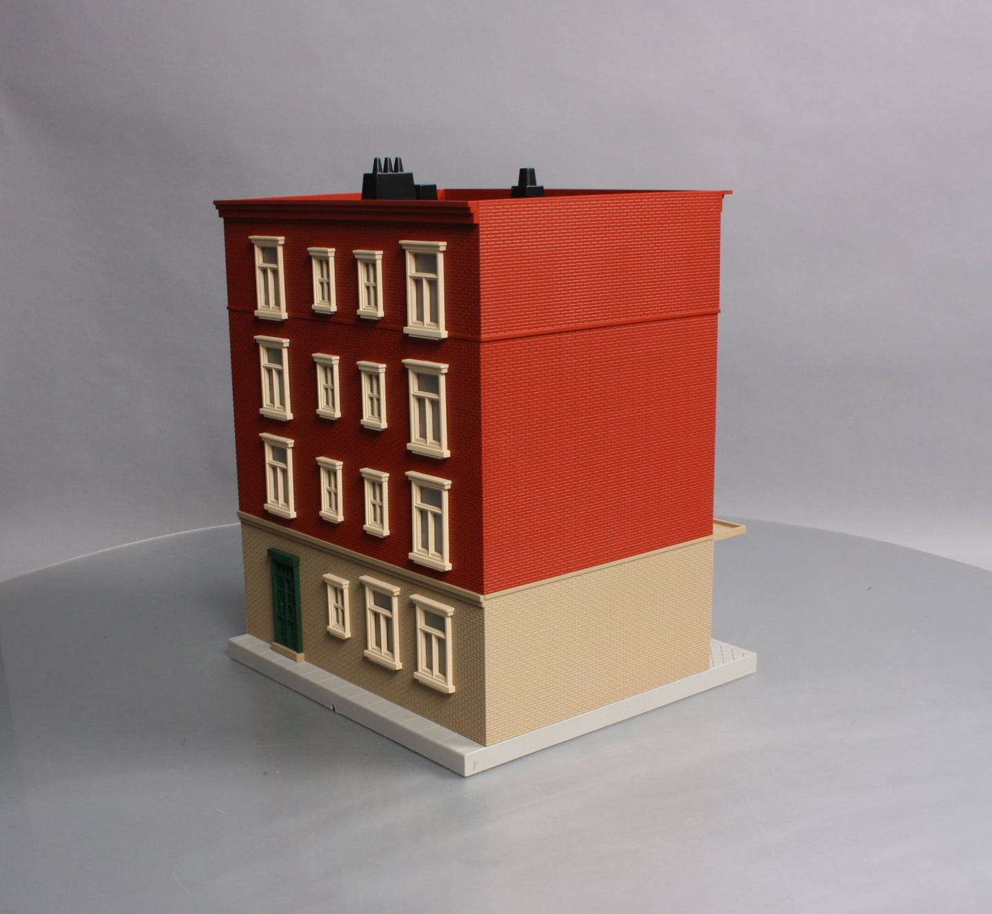 MTH 30-90462 Downtown Cleaners 4-Story Building