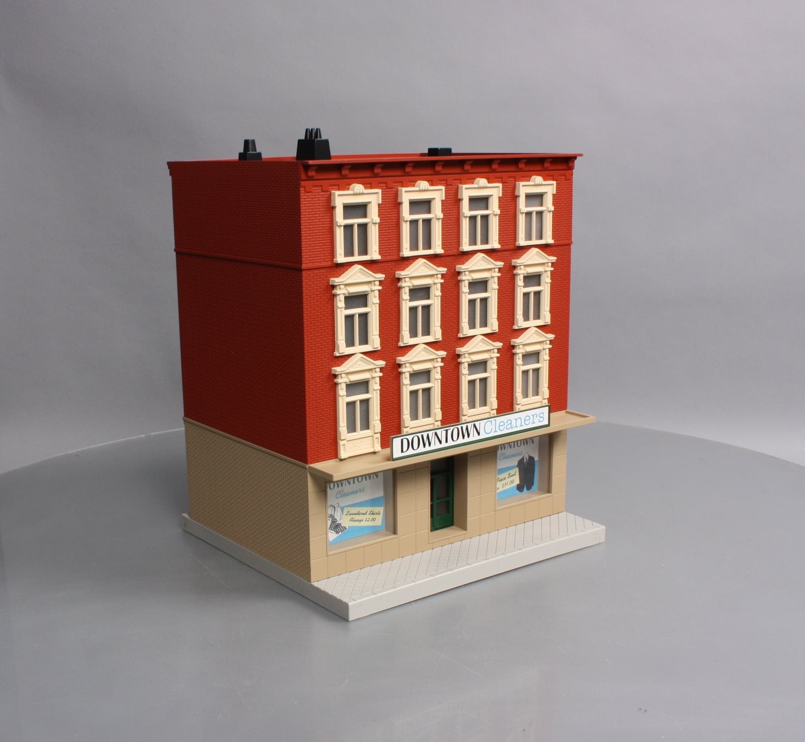 MTH 30-90462 Downtown Cleaners 4-Story Building