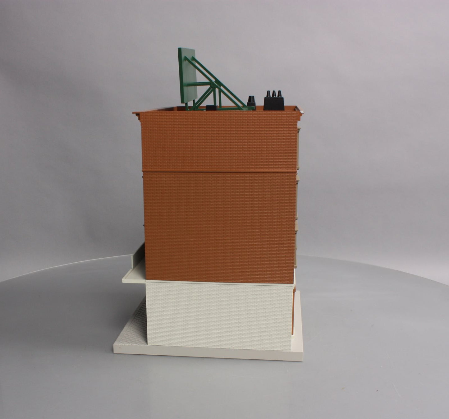 MTH 30-90461 Center City Diner 4-Story Building