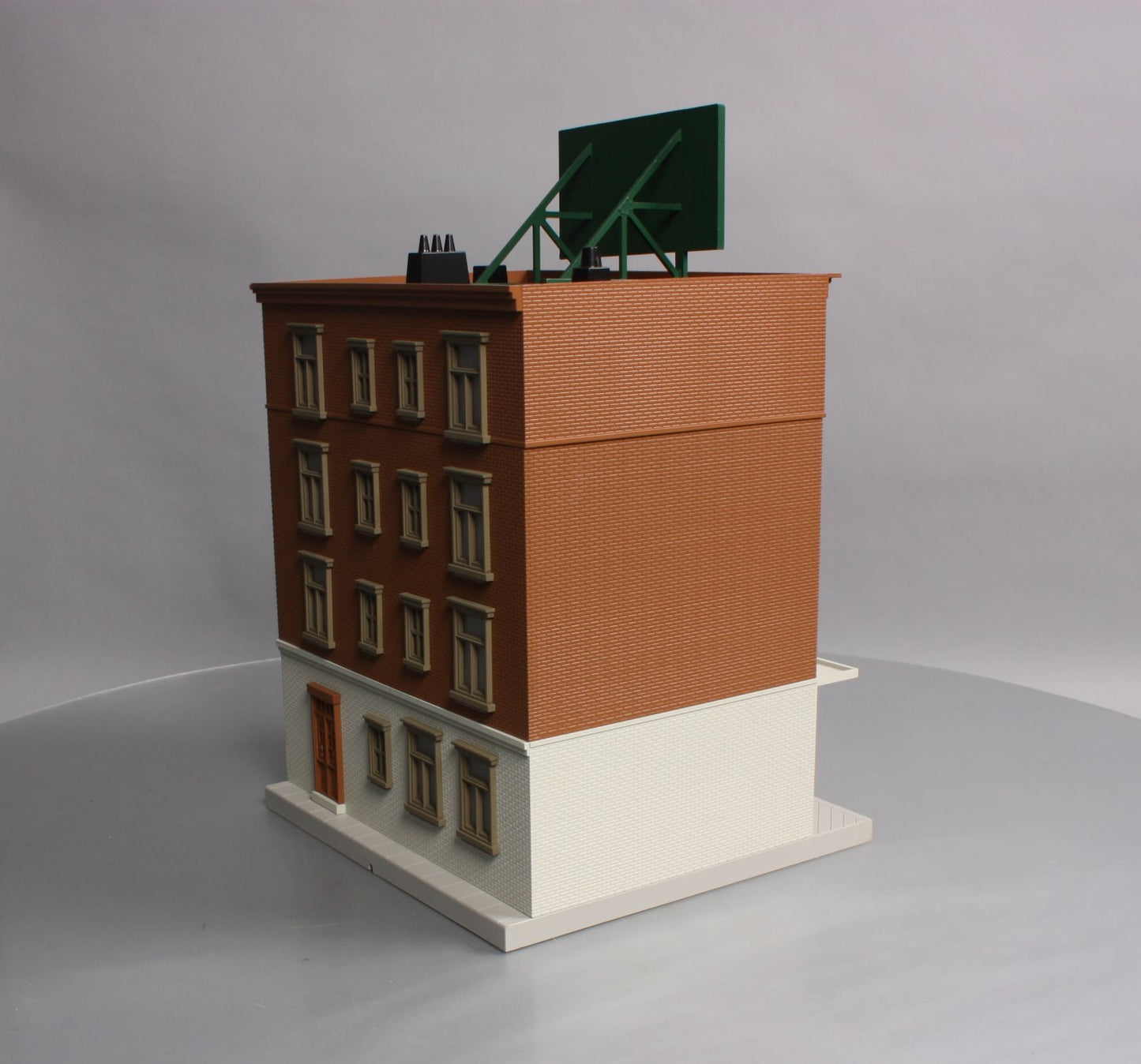 MTH 30-90461 Center City Diner 4-Story Building