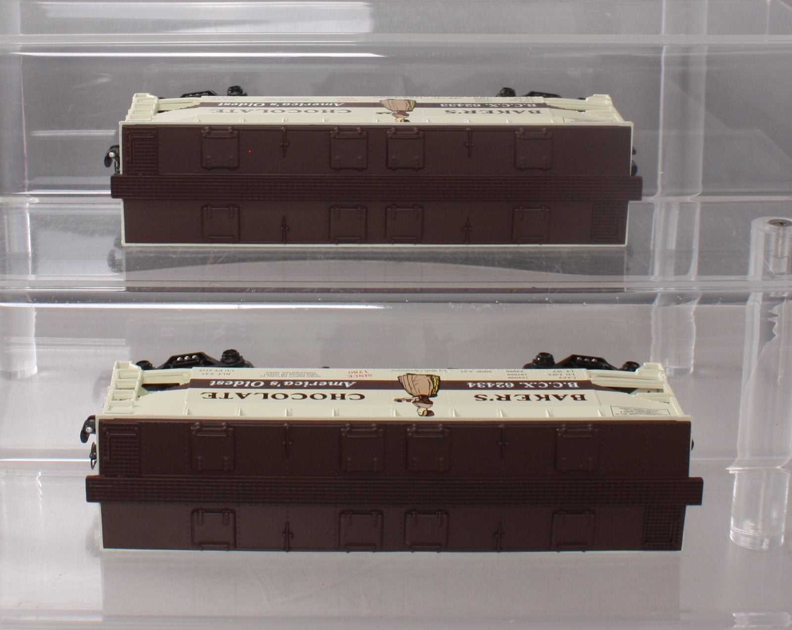 RMT 96399 Baker's Chocolate Covered Hopper Set (#62433 & #62434)