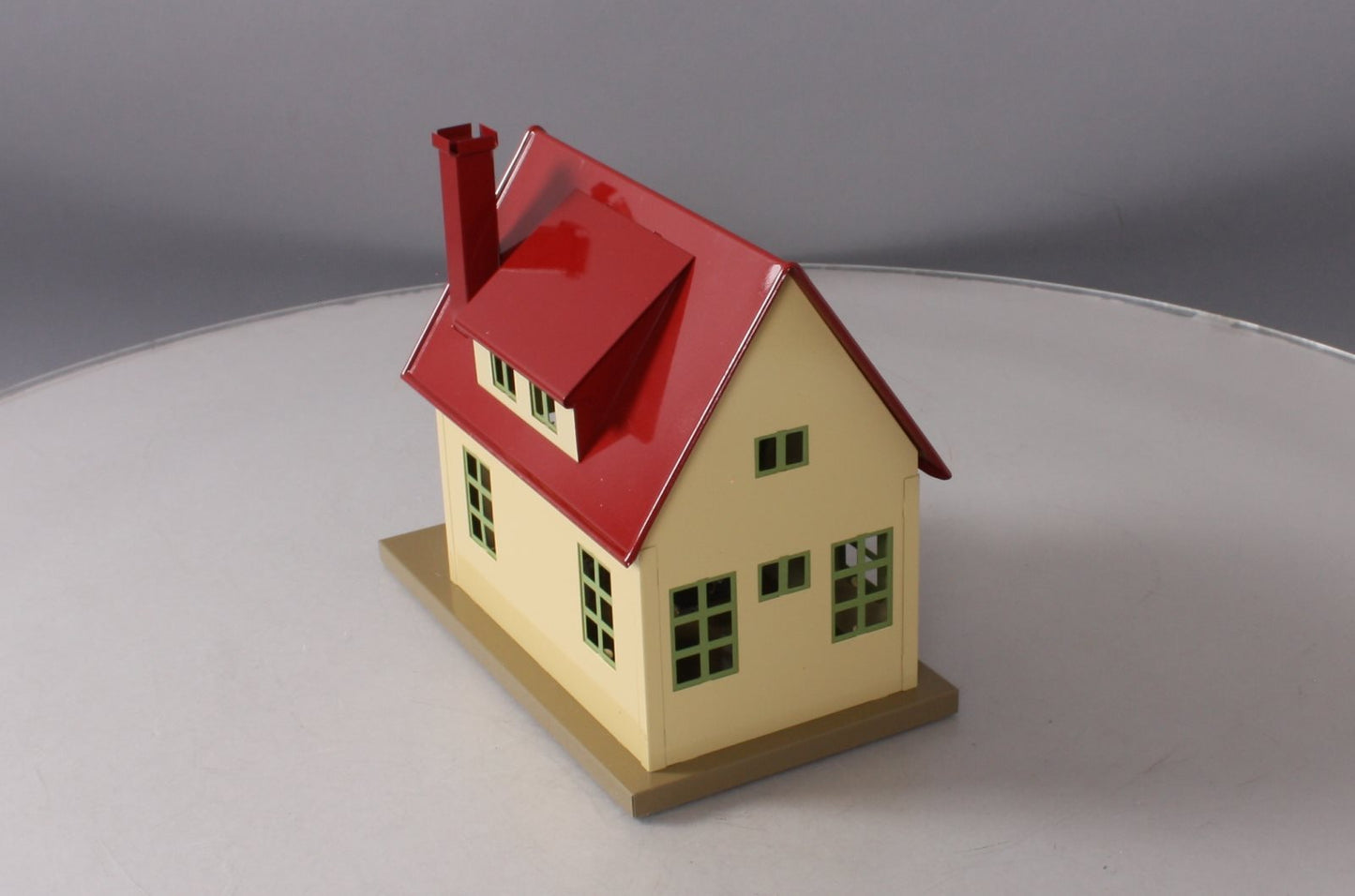 Lionel 11-90023 #1184 Bungalow--Red/Cream