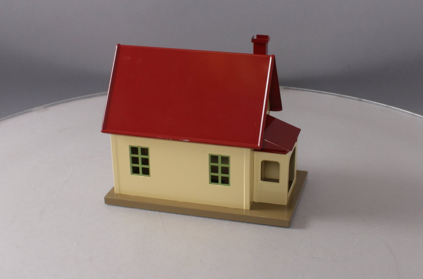 Lionel 11-90023 #1184 Bungalow--Red/Cream