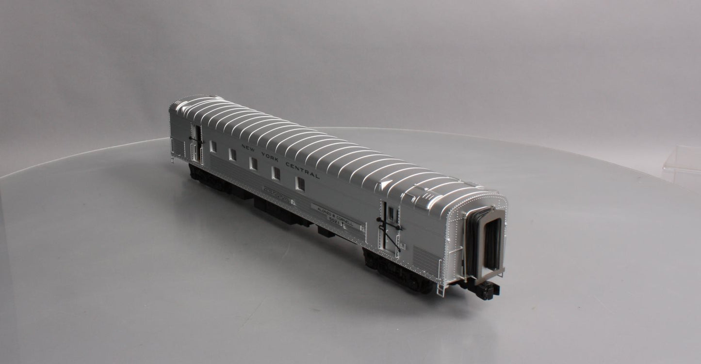 MTH 20-68275 O New York Central 70' Streamlined RPO Passenger Car (Ribbed Sided)