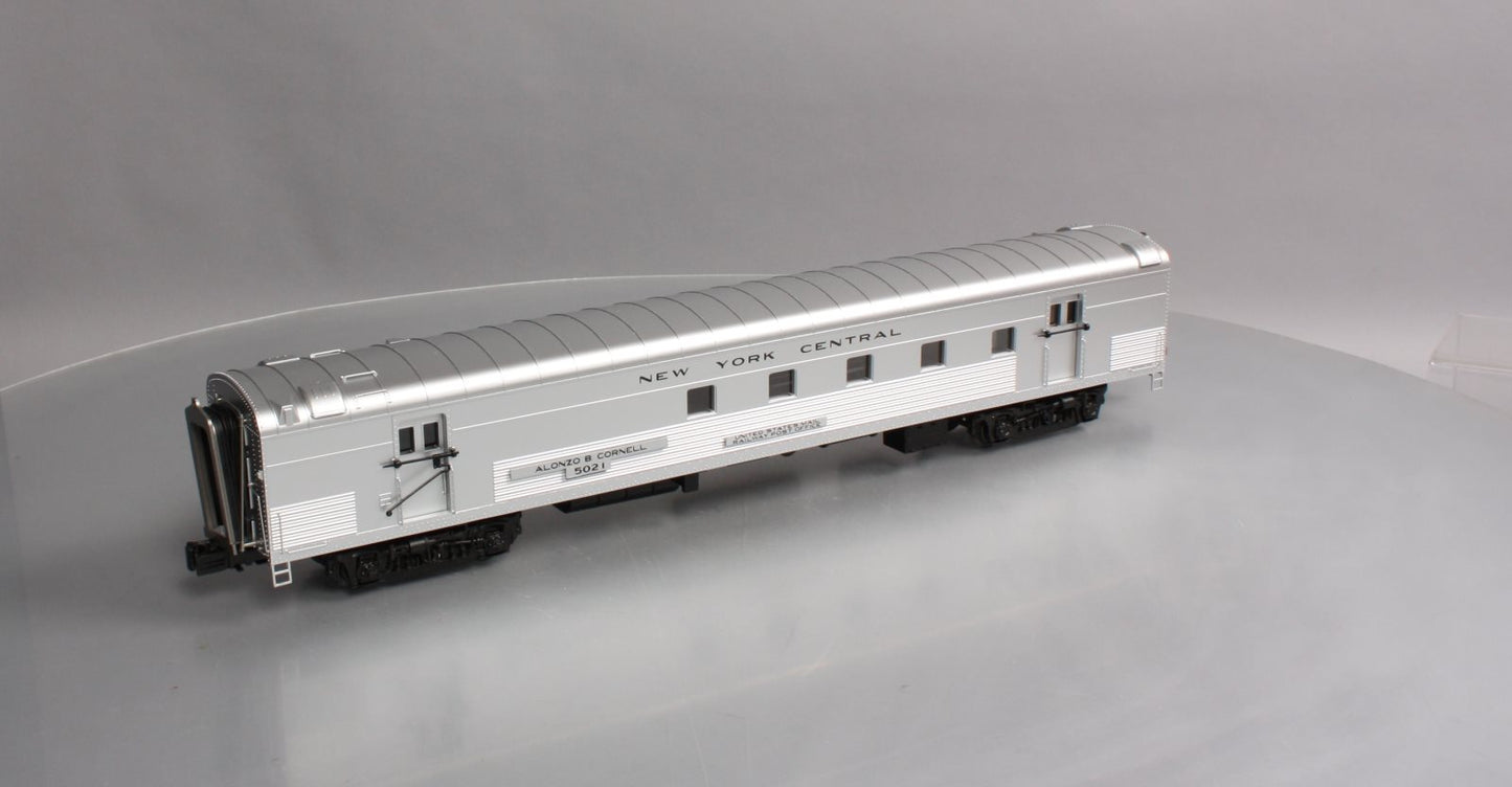 MTH 20-68275 O New York Central 70' Streamlined RPO Passenger Car (Ribbed Sided)