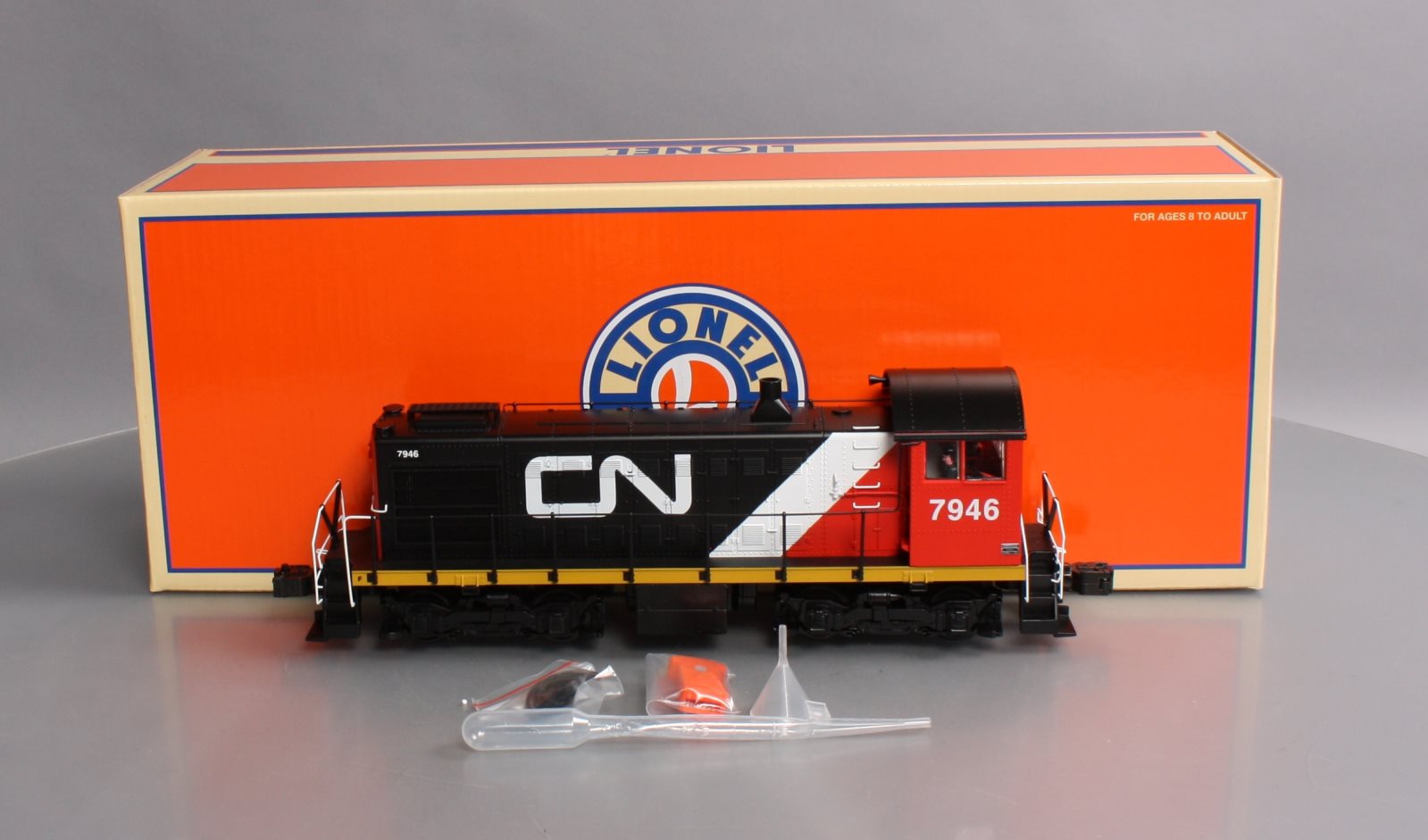 Lionel 6-38476 O Gauge Canadian National Legacy Alco S-2 Diesel Switcher #7946