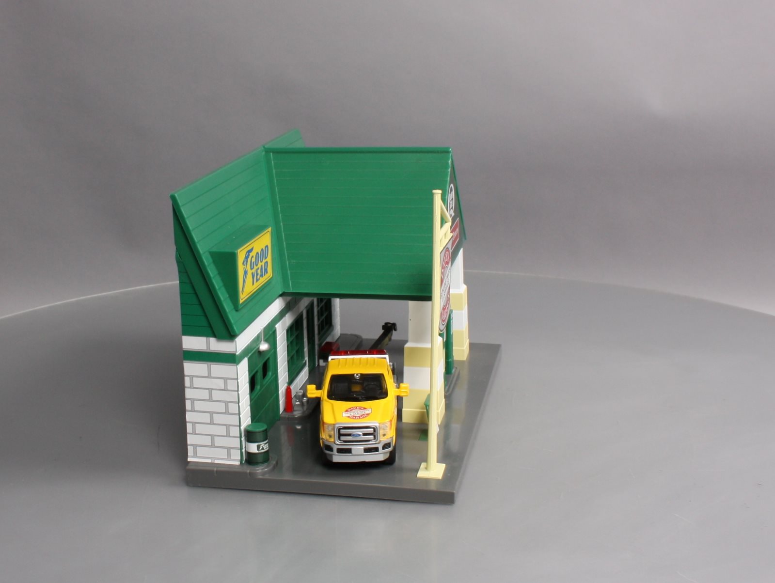 Menards 279-3987 O Assembled Dave's Garage