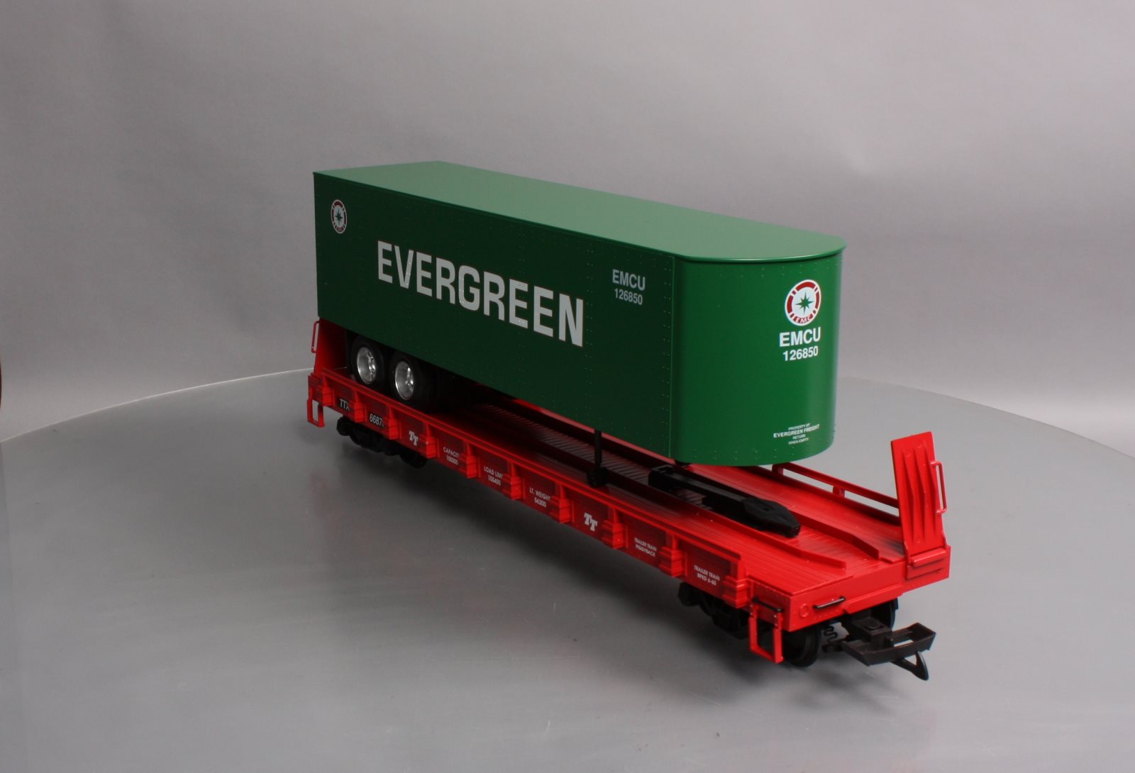 USA Trains R17016 G Evergreen Piggyback Flatcar with Trailer