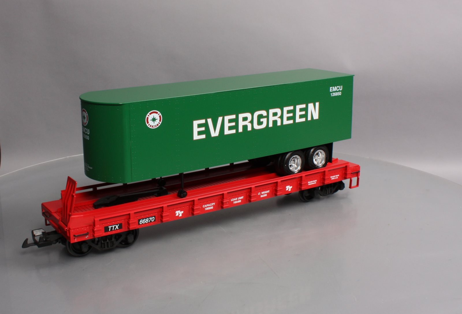 USA Trains R17016 G Evergreen Piggyback Flatcar with Trailer