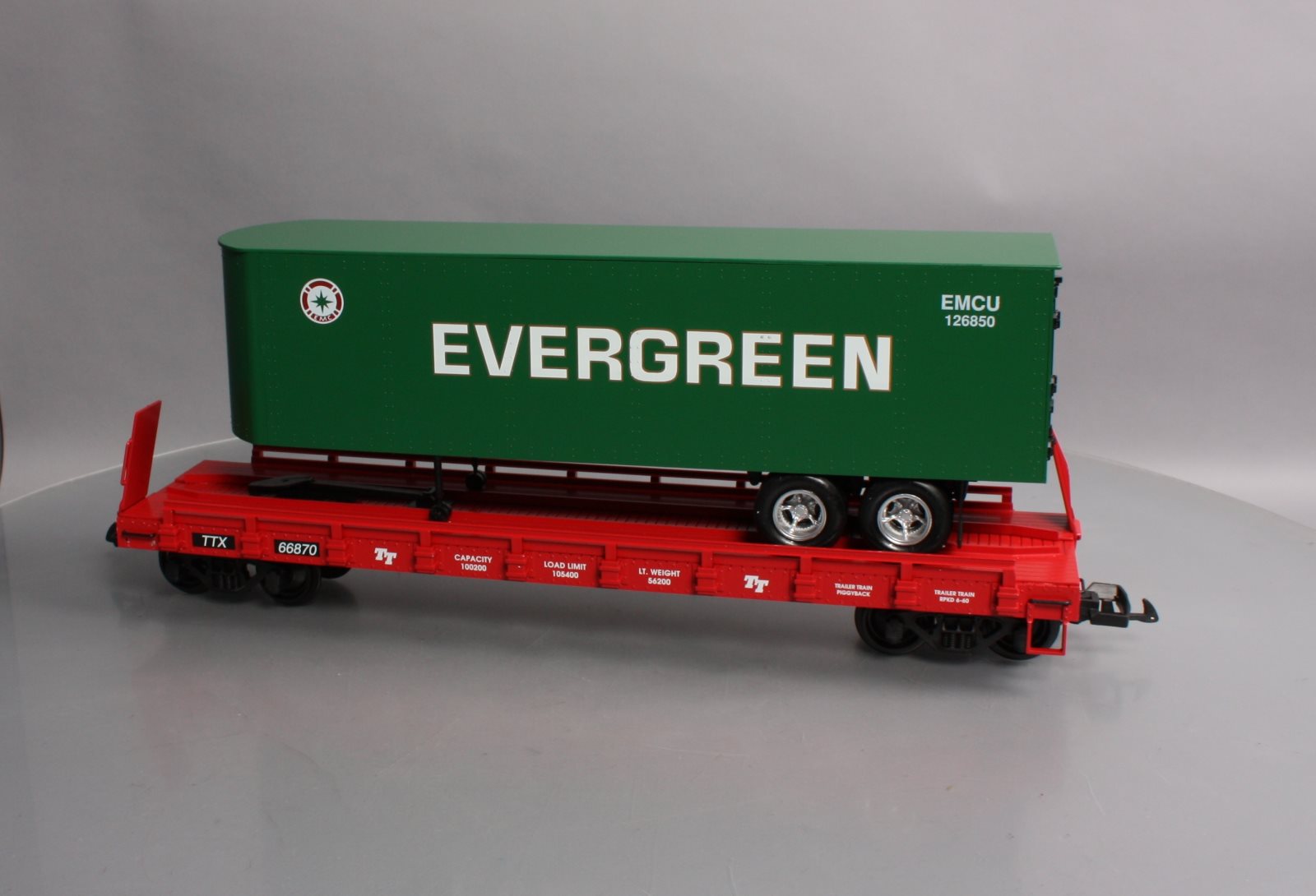 USA Trains R17016 G Evergreen Piggyback Flatcar with Trailer